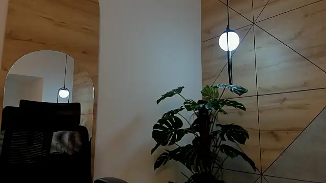 AnnyVega   online show from March 21, 9:31 pm