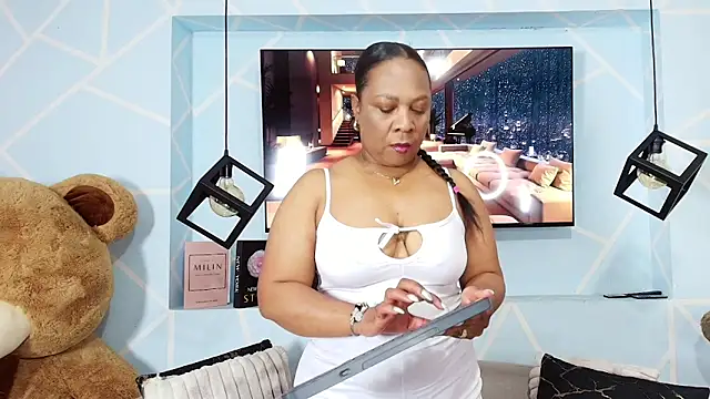 sharon noa online show from May 11, 2:08 pm