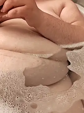 TwilledOverbite online show from April 10, 6:25 pm