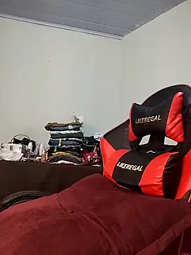 TatyanyBoudellayre online show from March 30, 12:54 am