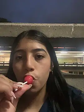 Sexy mia outdoors online show from February 24, 11:36 pm