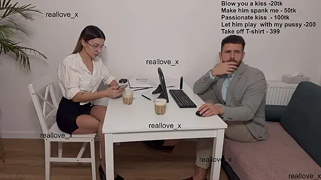 RealLoveX online show from February 24, 8:51 pm