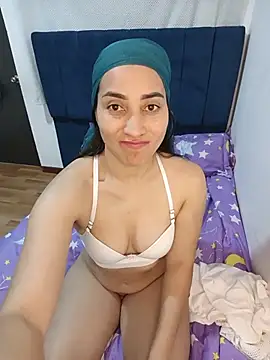 ANGELY WET JEET online show from June 8, 7:58 pm