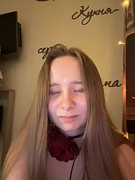 cutefoxieee online show from July 15, 10:03 pm
