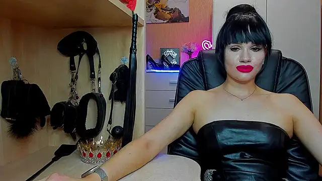 KristiTopxx online show from July 20, 6:08 pm