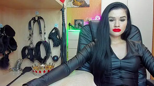 KristiTopxx online show from October 5, 7:41 pm