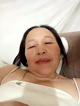 heesuu11 online show from March 30, 12:49 pm