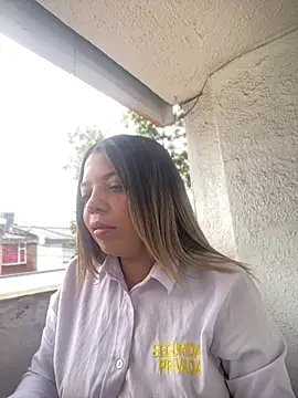 AdaPink  online show from March 3, 5:08 pm