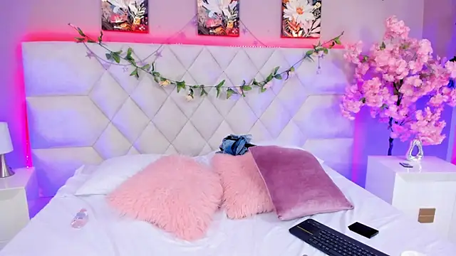 Salet rosse online show from February 24, 10:41 pm