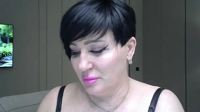 Kleotempt online show from May 17, 7:46 pm