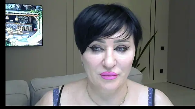 Kleotempt online show from April 29, 5:40 pm