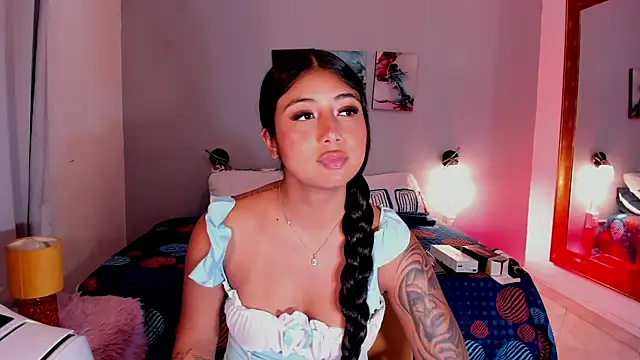 KimTaylorW online show from July 29, 3:06 am