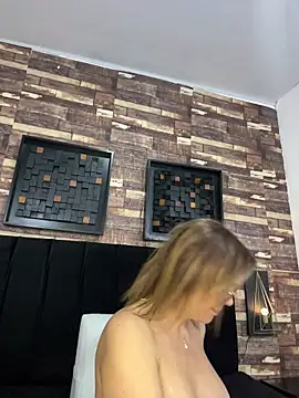 kendra leroy online show from March 2, 5:08 am