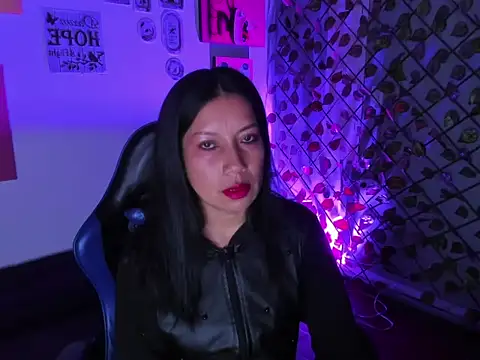 Megan Collinss1 online show from March 14, 11:44 am