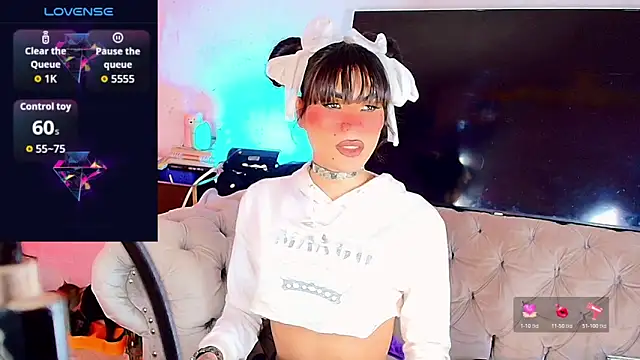 NATHY MENDEZ online show from March 3, 1:55 am