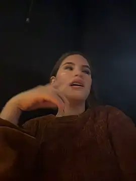 MiluRossee online show from April 17, 4:25 am