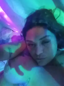Cristal queen  online show from June 18, 11:59 am