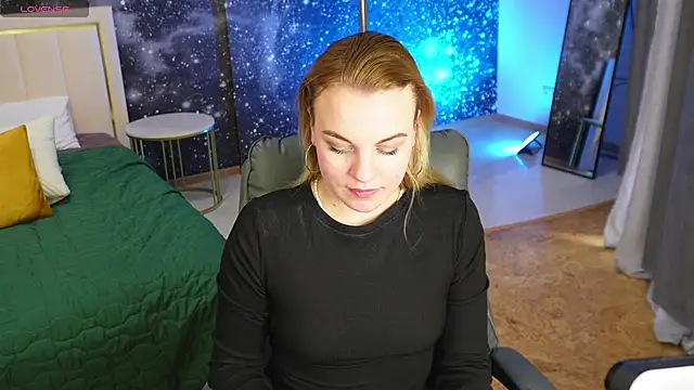 Glow Margo online show from April 8, 5:42 am