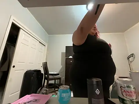 luvmesumscorpio661 online show from March 16, 6:28 am