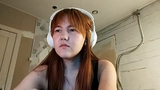 DinaFirebird online show from March 3, 7:25 am