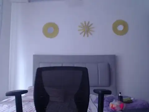 Julietaamado online show from May 28, 3:43 pm