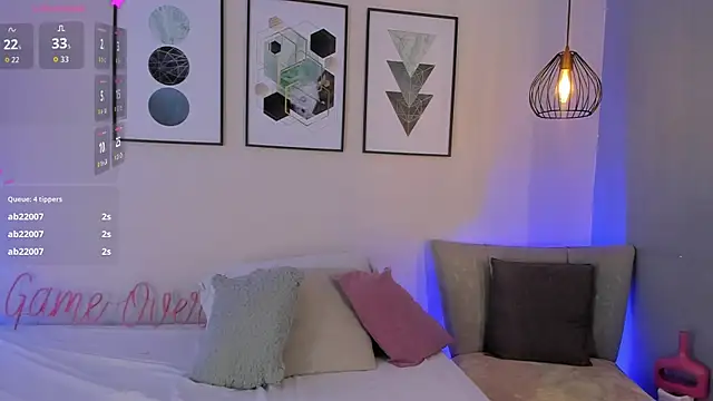 ariavelvet  online show from March 23, 9:26 am