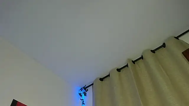 Rebeca Marchetti online show from April 6, 8:43 pm