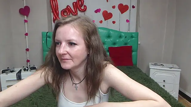 MeganPirs online show from May 19, 1:56 am