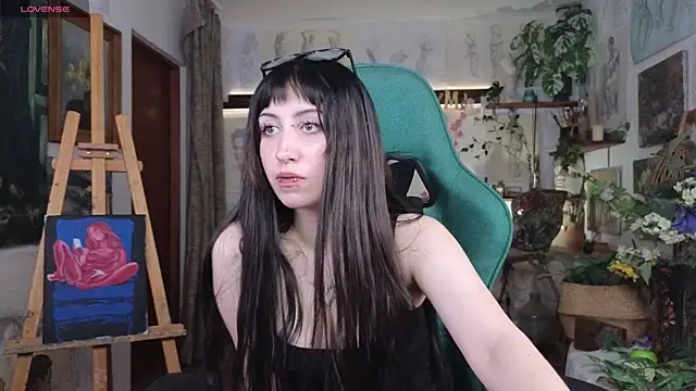 EffieMeowley online show from June 7, 1:18 pm