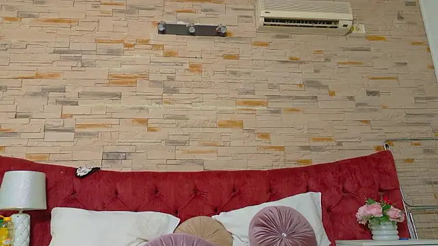 LannaSkyy online show from March 13, 9:27 pm