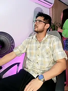 ritzabeth daniel online show from April 9, 2:36 am