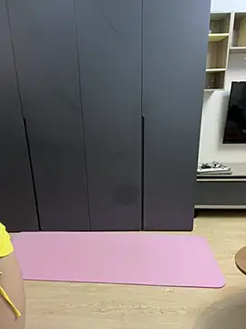 Ab324- online show from April 5, 2:05 pm