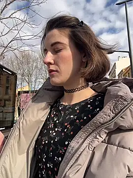 Kamorana online show from March 1, 9:09 am