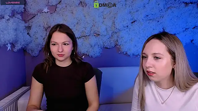 chloe ley online show from April 2, 12:35 pm