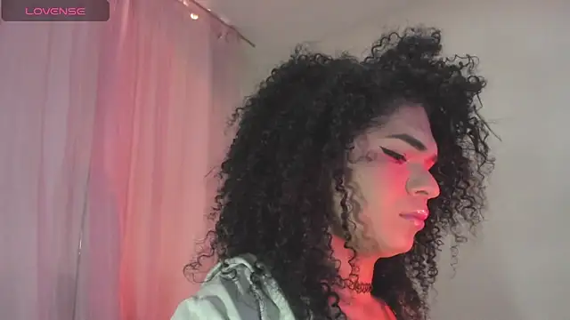 V-nus online show from March 3, 8:59 pm