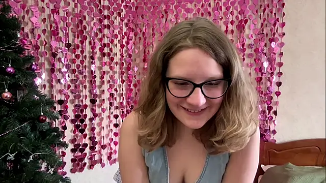 Luminosa online show from February 28, 11:42 am