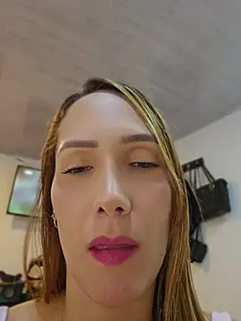 candy-xxx online show from July 14, 2:16 am