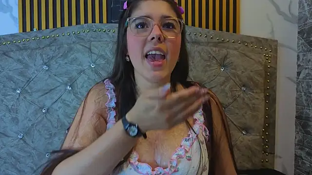 ElisVega online show from March 23, 6:58 pm