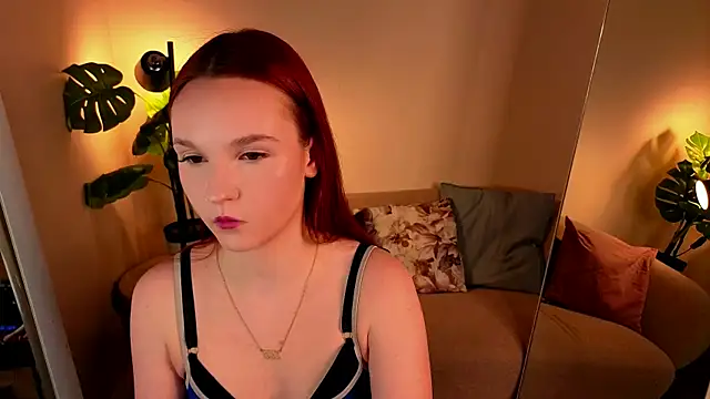 Nami Umi online show from April 10, 10:05 pm