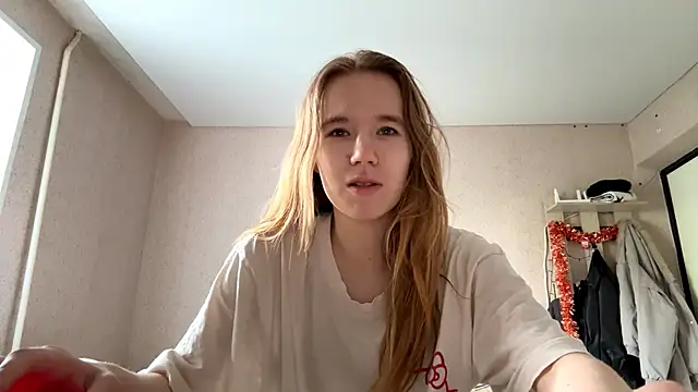 LeomaJee online show from July 2, 1:06 pm