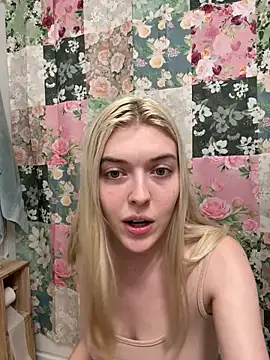 Rainsworld420 online show from April 16, 1:06 am