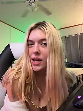 Rainsworld420 online show from March 28, 3:50 am