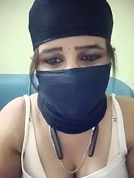 Tamil Rani- online show from July 14, 5:39 pm