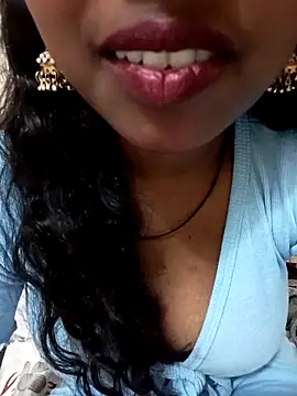 Samira-Ansari online show from May 31, 12:22 pm