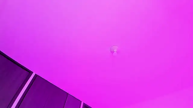 Sophia Wy online show from March 4, 1:17 pm