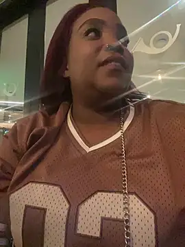 friendlybitch22 online show from May 14, 8:14 pm