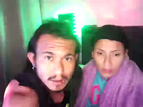 JadeYJacob online show from March 25, 7:44 am