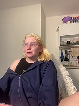 soft focus online show from June 14, 4:46 am
