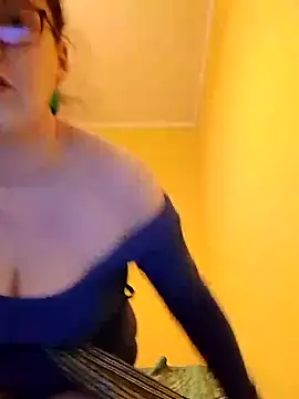 RealPervertCouple online show from March 10, 3:05 pm