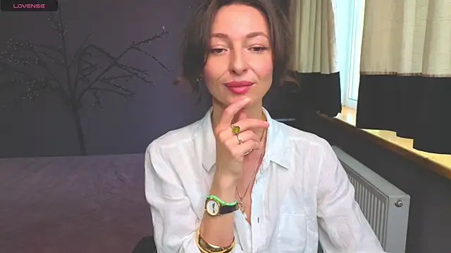Kate Millersi online show from July 26, 11:51 am